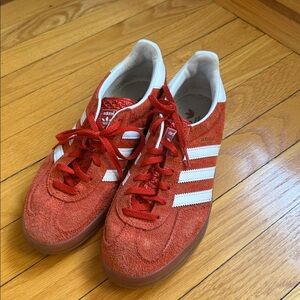 Adidas Gazelle Red Sneakers sz 7.5